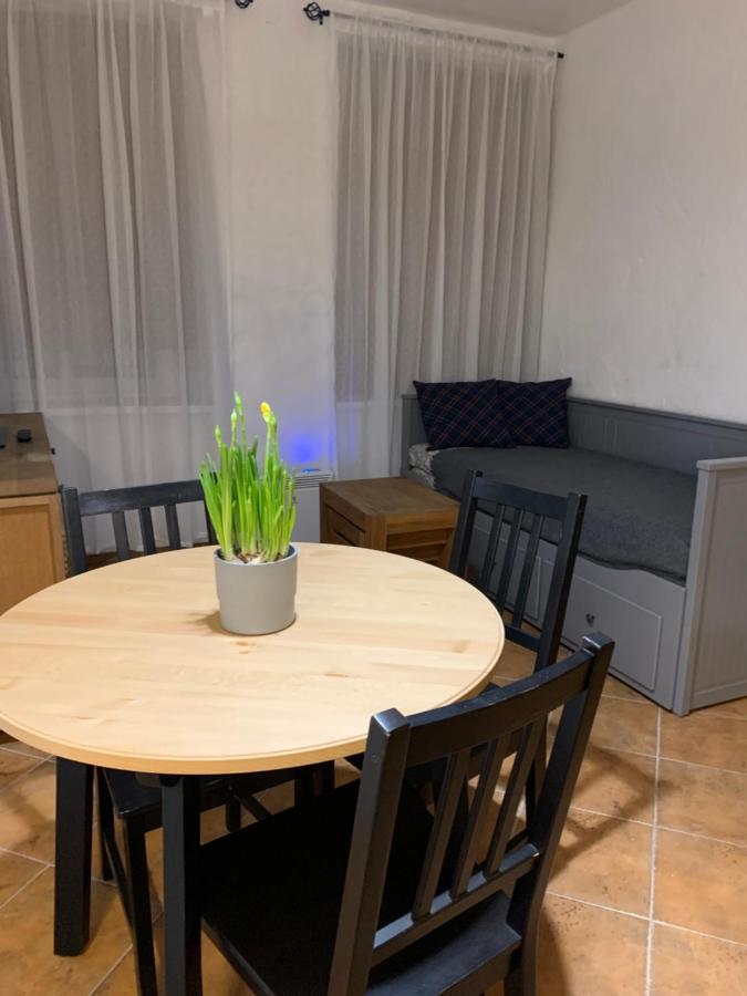Old Studio Apartment Vilnius Dış mekan fotoğraf